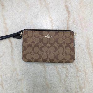 Classic Coach Wristlet